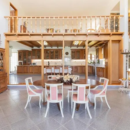 Villa Flat In Da Luz With Sea View Sargacal