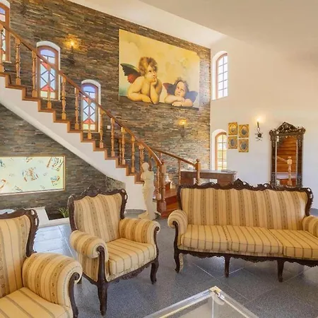 Villa Flat In Da Luz With Sea View